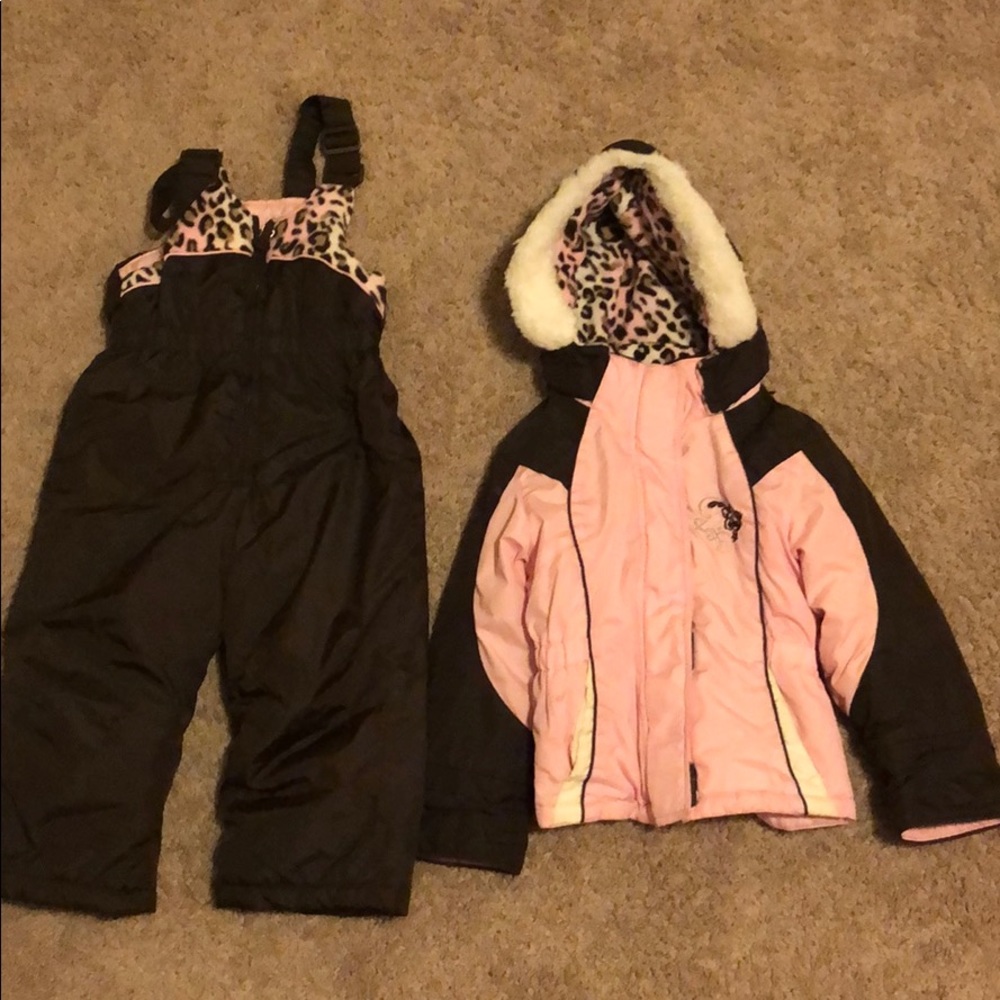 Kids snowsuit
